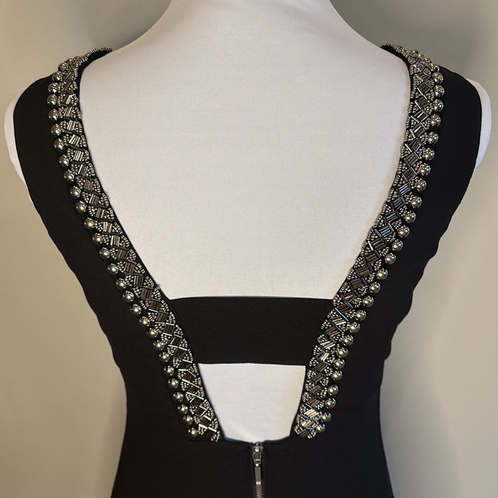 XOXO Sexy sleeveless embellished top size XS - Picture 3 of 9